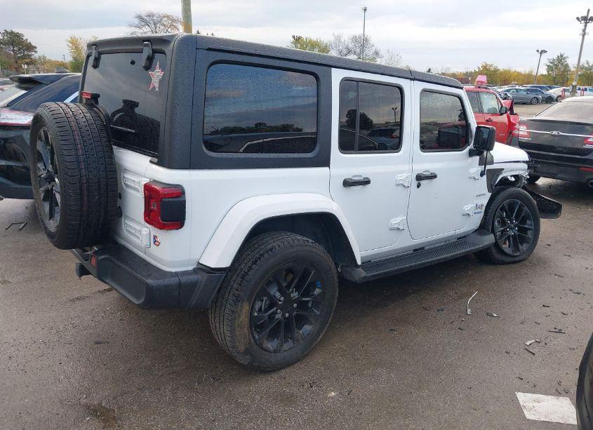 Photo 4 of 2022 Jeep Wrangler 4XE UNLIMITED SAHARA (VIN 1C4JJXP60NW138307)