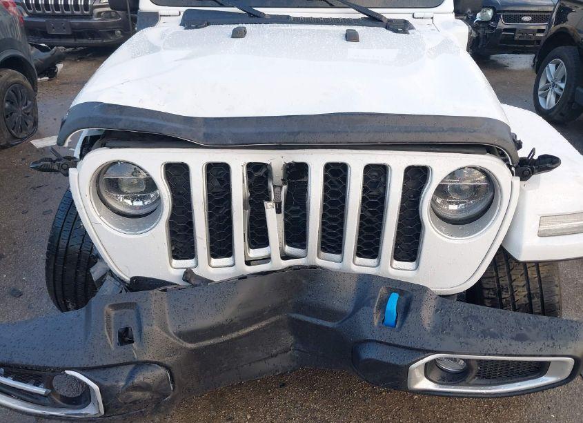 Photo 6 of 2022 Jeep Wrangler 4XE UNLIMITED SAHARA (VIN 1C4JJXP60NW138307)