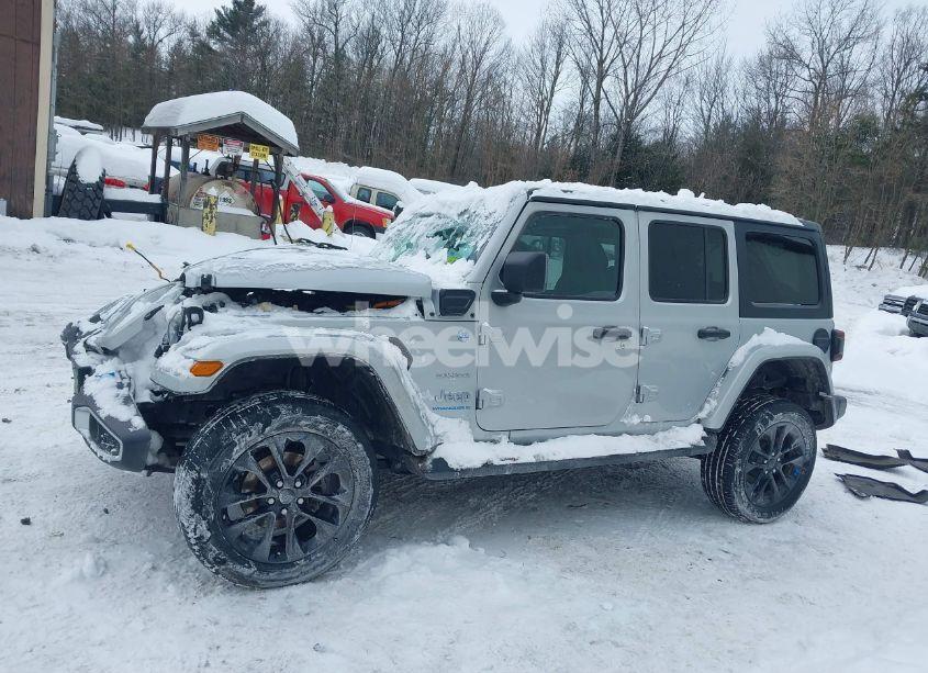 Photo 14 of 2023 Jeep Wrangler 4XE SAHARA 4X4 (VIN 1C4JJXP60PW686083)