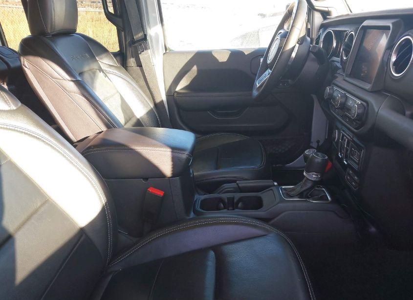 Photo 5 of 2023 Jeep Wrangler 4XE SAHARA 4X4 (VIN 1C4JJXP64PW695871)