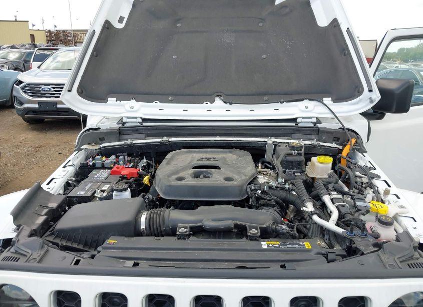 Photo 10 of 2023 Jeep Wrangler 4XE SAHARA 4X4 (VIN 1C4JJXP65PW630415)