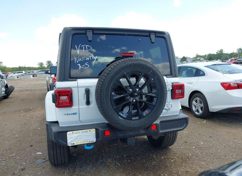 Photo 16 of 2023 Jeep Wrangler 4XE SAHARA 4X4 (VIN 1C4JJXP65PW630415)