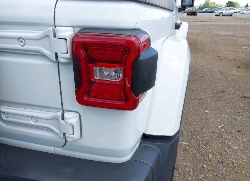 Photo 6 of 2023 Jeep Wrangler 4XE SAHARA 4X4 (VIN 1C4JJXP65PW630415)