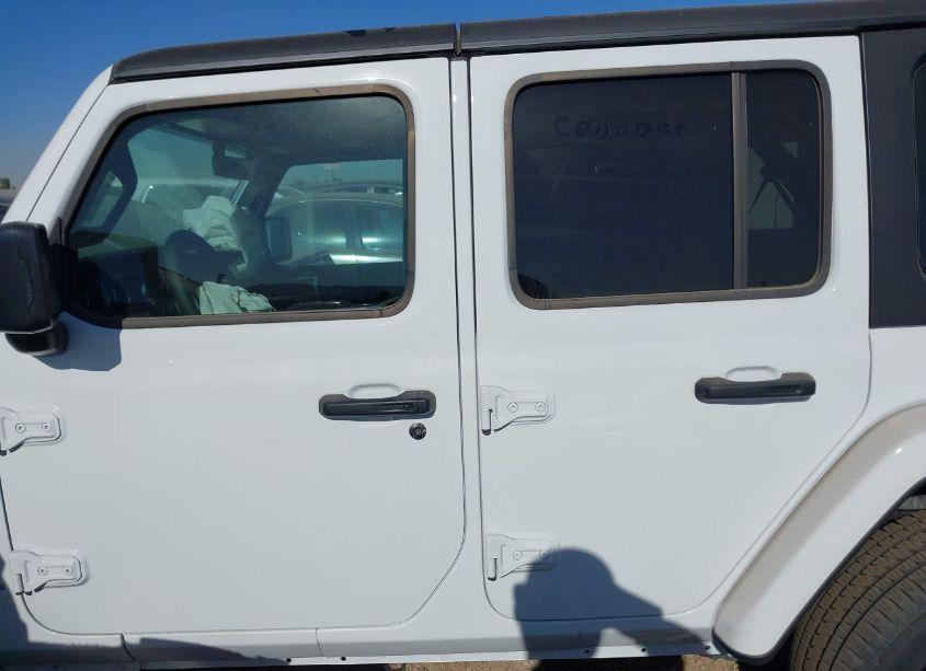 Photo 15 of 2023 Jeep Wrangler 4XE SAHARA 4X4 (VIN 1C4JJXP65PW696270)