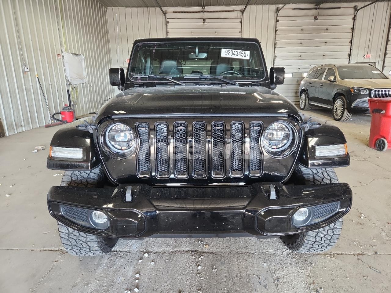 Photo 5 of 2022 JEEP WRANGLER UNLIMITED SAHARA (VIN 1C4JJXP66NW229226)