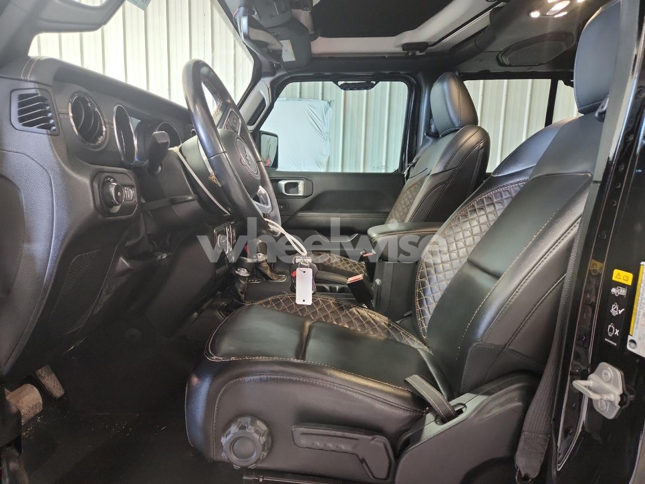 Photo 7 of 2022 JEEP WRANGLER UNLIMITED SAHARA (VIN 1C4JJXP66NW229226)