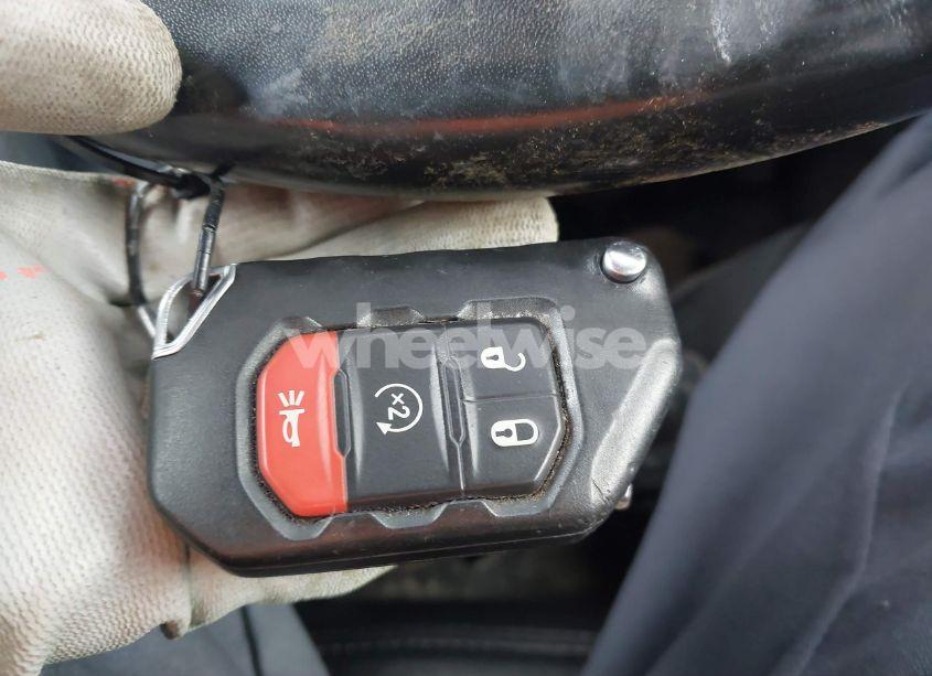 Photo 11 of 2023 Jeep Wrangler 4XE SAHARA 4X4 (VIN 1C4JJXP66PW627104)