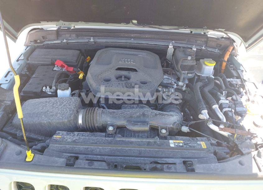 Photo 10 of 2023 Jeep Wrangler 4XE SAHARA 4X4 (VIN 1C4JJXP66PW627264)