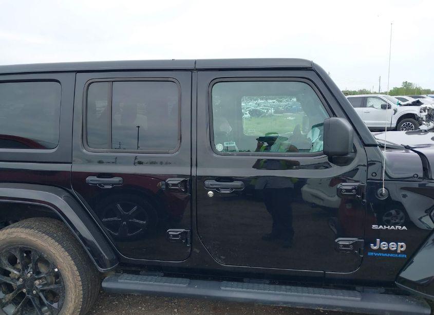 Photo 13 of 2023 Jeep Wrangler 4XE SAHARA 4X4 (VIN 1C4JJXP66PW660992)