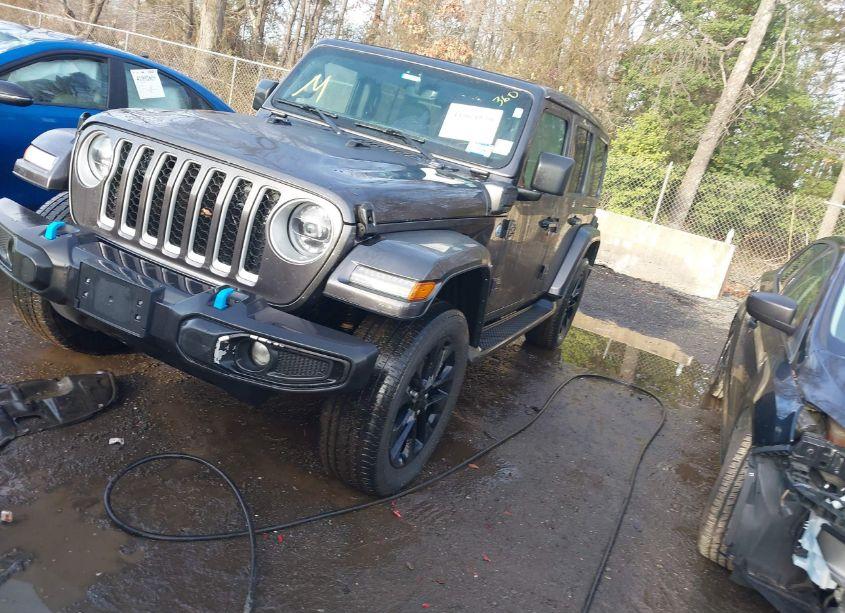 Photo 2 of 2022 Jeep Wrangler 4XE UNLIMITED SAHARA 4X4 (VIN 1C4JJXP67NW115493)