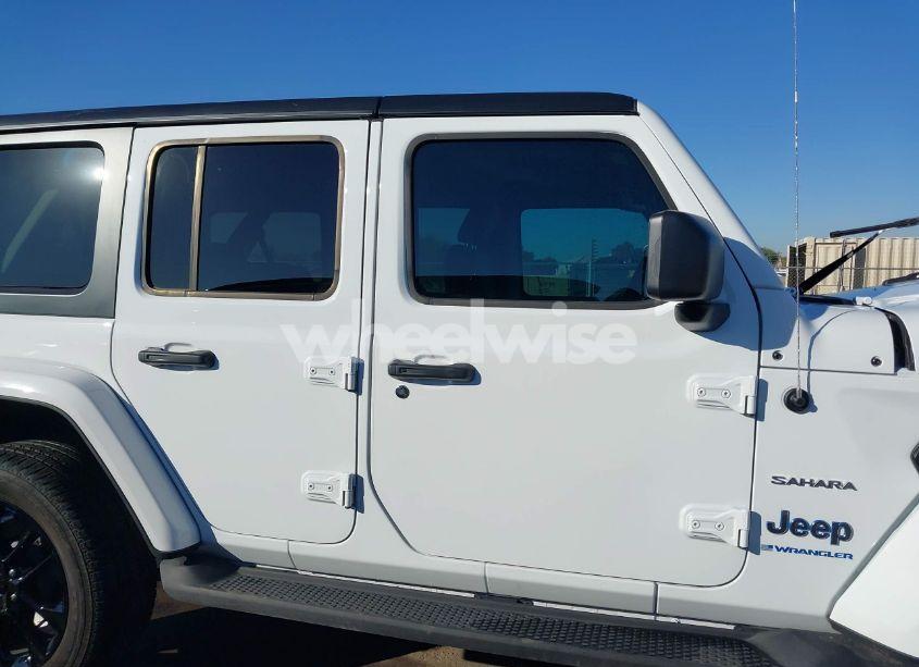 Photo 13 of 2023 Jeep Wrangler 4XE SAHARA 4X4 (VIN 1C4JJXP67PW686372)