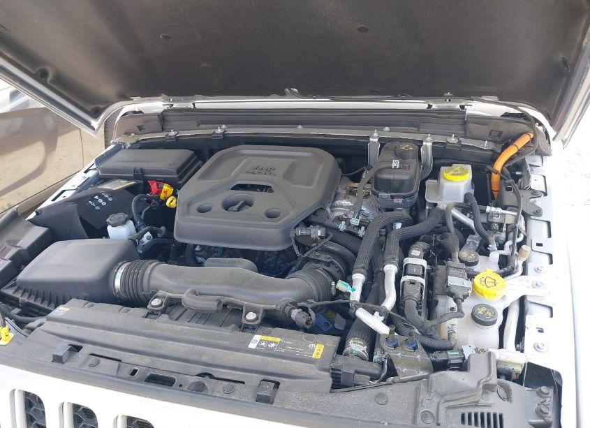 Photo 10 of 2023 Jeep Wrangler 4XE SAHARA 4X4 (VIN 1C4JJXP68PW698840)