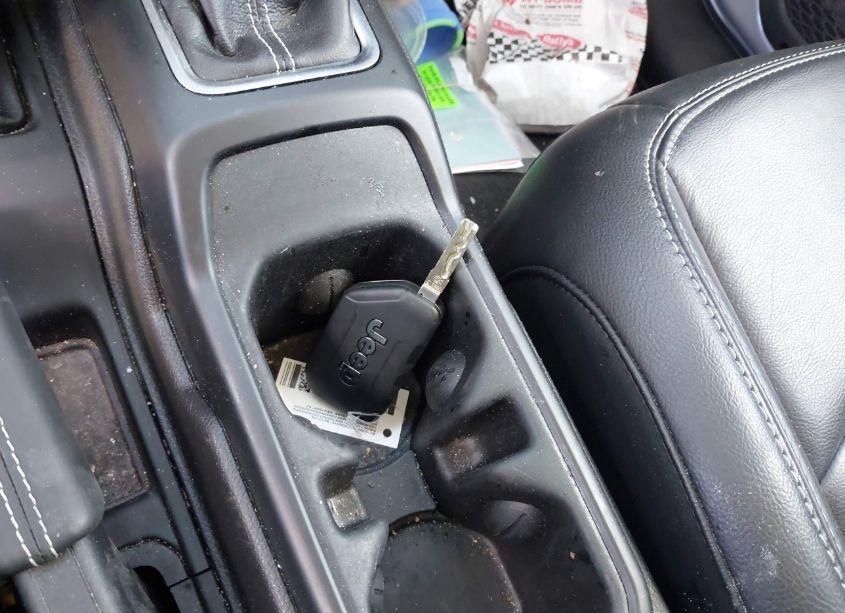 Photo 11 of 2023 Jeep Wrangler 4XE SAHARA 4X4 (VIN 1C4JJXP68PW698840)