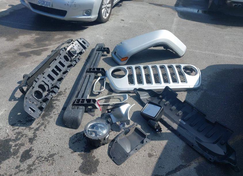 Photo 12 of 2022 Jeep Wrangler 4XE UNLIMITED SAHARA 4X4 (VIN 1C4JJXP69NW220598)