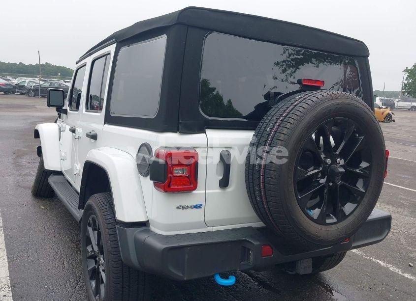 Photo 3 of 2022 Jeep Wrangler 4XE UNLIMITED SAHARA 4X4 (VIN 1C4JJXP69NW229124)