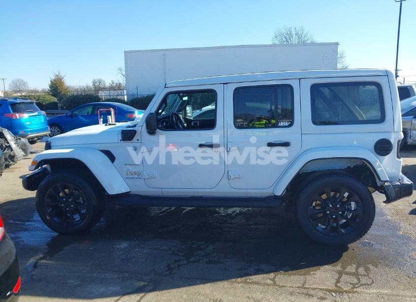 Photo 15 of 2023 Jeep Wrangler 4XE SAHARA 4X4 (VIN 1C4JJXP69PW553161)