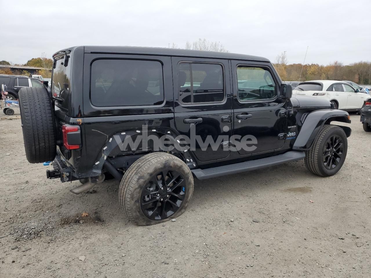 Photo 3 of 2023 JEEP WRANGLER SAHARA 4XE (VIN 1C4JJXP69PW605453)