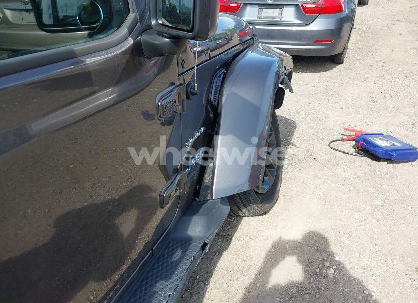 Photo 18 of 2023 Jeep Wrangler 4XE SAHARA 4X4 (VIN 1C4JJXP69PW684803)