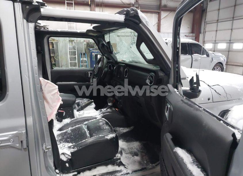 Photo 5 of 2023 Jeep Wrangler 4XE SAHARA 4X4 (VIN 1C4JJXP69PW703074)