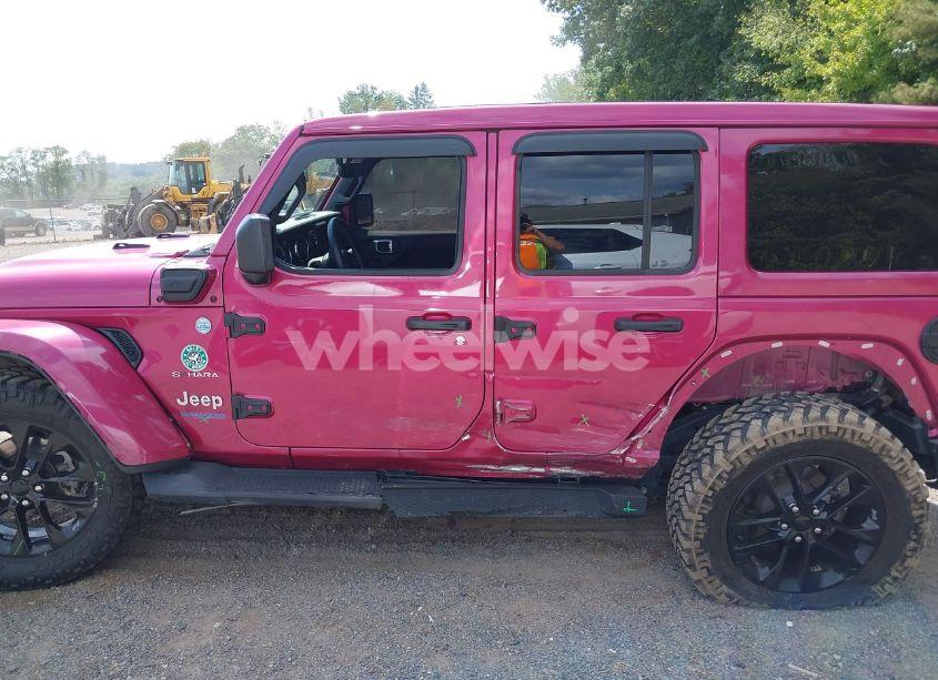 Photo 15 of 2021 Jeep Wrangler 4XE UNLIMITED SAHARA 4X4 (VIN 1C4JJXP6XMW862469)