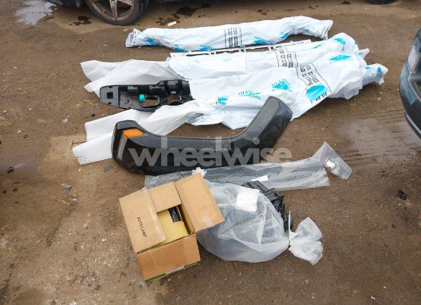 Photo 12 of 2022 Jeep Wrangler 4XE UNLIMITED SAHARA 4X4 (VIN 1C4JJXP6XNW162999)