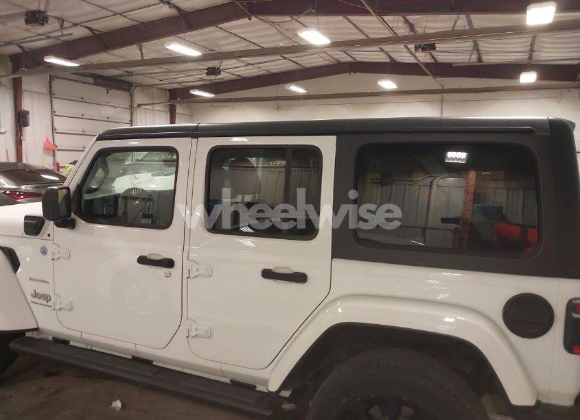 Photo 14 of 2023 Jeep Wrangler 4XE SAHARA 4X4 (VIN 1C4JJXP6XPW641653)