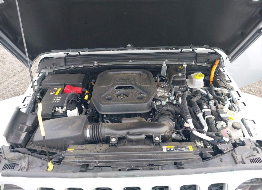 Photo 10 of 2023 Jeep Wrangler 4XE SAHARA 4X4 (VIN 1C4JJXP6XPW684082)