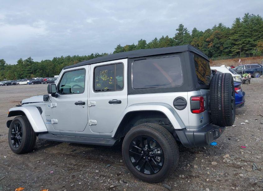 Photo 15 of 2023 Jeep Wrangler 4XE SAHARA 4X4 (VIN 1C4JJXP6XPW684082)