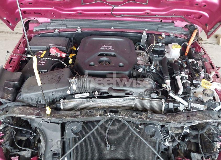 Photo 10 of 2022 Jeep Wrangler UNLIMITED RUBICON 4XE (VIN 1C4JJXR60NW153192)