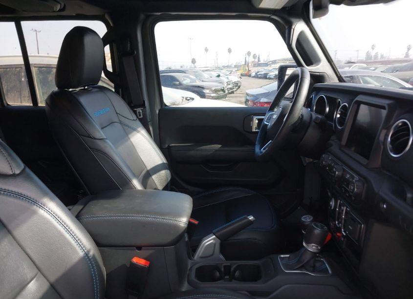 Photo 5 of 2022 Jeep Wrangler 4XE UNLIMITED RUBICON 4X4 (VIN 1C4JJXR60NW250182)