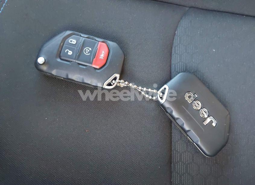 Photo 11 of 2023 Jeep Wrangler 4XE RUBICON 4X4 (VIN 1C4JJXR60PW580956)