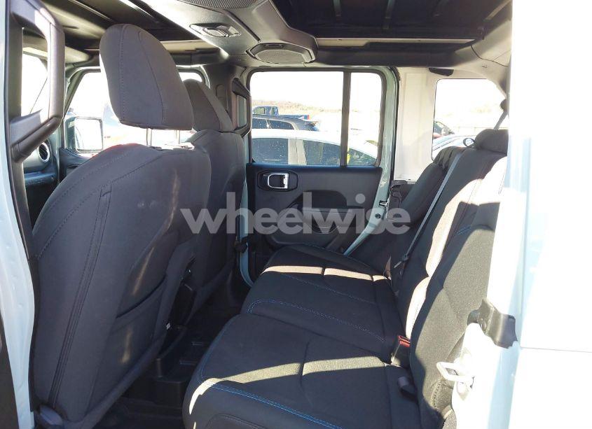 Photo 8 of 2023 Jeep Wrangler 4XE RUBICON 4X4 (VIN 1C4JJXR60PW580956)