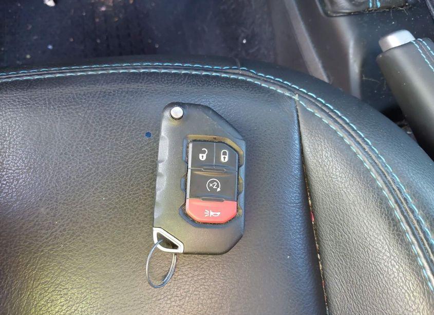 Photo 11 of 2022 Jeep Wrangler 4XE UNLIMITED RUBICON 4X4 (VIN 1C4JJXR61NW209379)