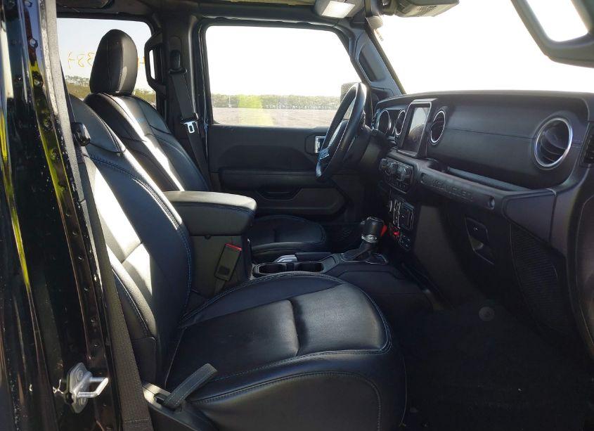 Photo 5 of 2022 Jeep Wrangler 4XE UNLIMITED RUBICON 4X4 (VIN 1C4JJXR61NW209379)