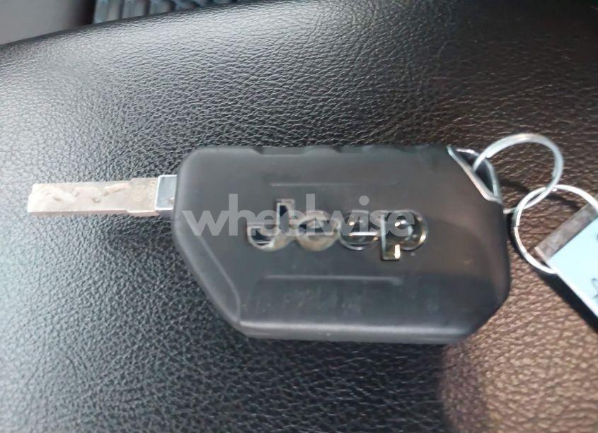 Photo 10 of 2023 Jeep Wrangler 4XE RUBICON 4X4 (VIN 1C4JJXR61PW583588)