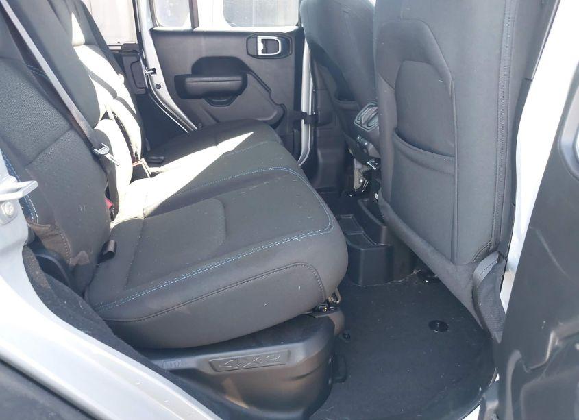 Photo 8 of 2023 Jeep Wrangler 4XE RUBICON 4X4 (VIN 1C4JJXR6XPW584481)