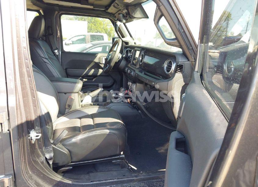 Photo 5 of 2022 Jeep Wrangler UNLIMITED RUBICON 392 4X4 (VIN 1C4JJXSJ6NW193565)