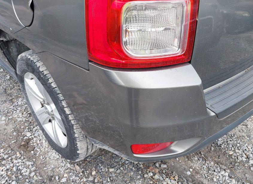 Photo 6 of 2012 Jeep Compass SPORT (VIN 1C4NJCBA0CD650065)