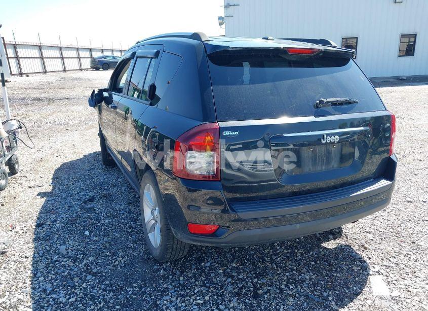 Photo 3 of 2014 Jeep Compass SPORT (VIN 1C4NJCBA0ED510942)