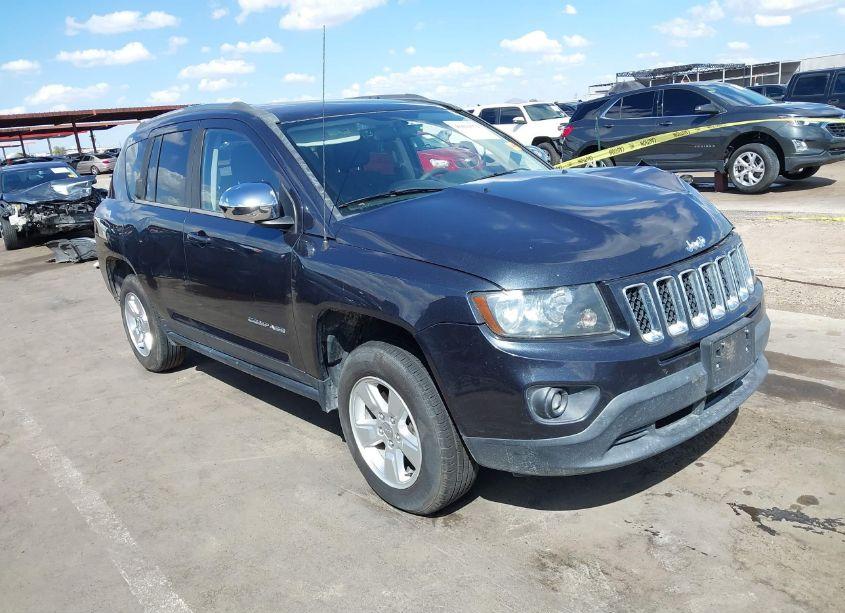 2014 Jeep Compass SPORT (VIN 1C4NJCBA0ED552172) main photo