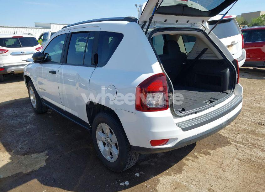 Photo 3 of 2014 Jeep Compass SPORT (VIN 1C4NJCBA0ED618090)