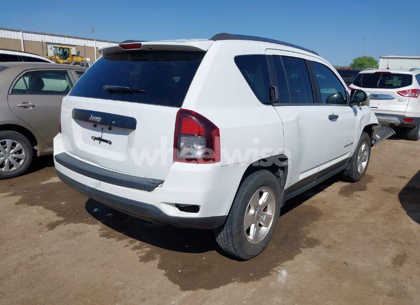 Photo 4 of 2014 Jeep Compass SPORT (VIN 1C4NJCBA0ED618090)