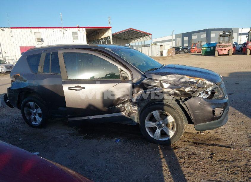 Photo 13 of 2016 Jeep Compass SPORT (VIN 1C4NJCBA0GD620392)