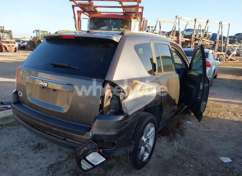 Photo 4 of 2016 Jeep Compass SPORT (VIN 1C4NJCBA0GD620392)