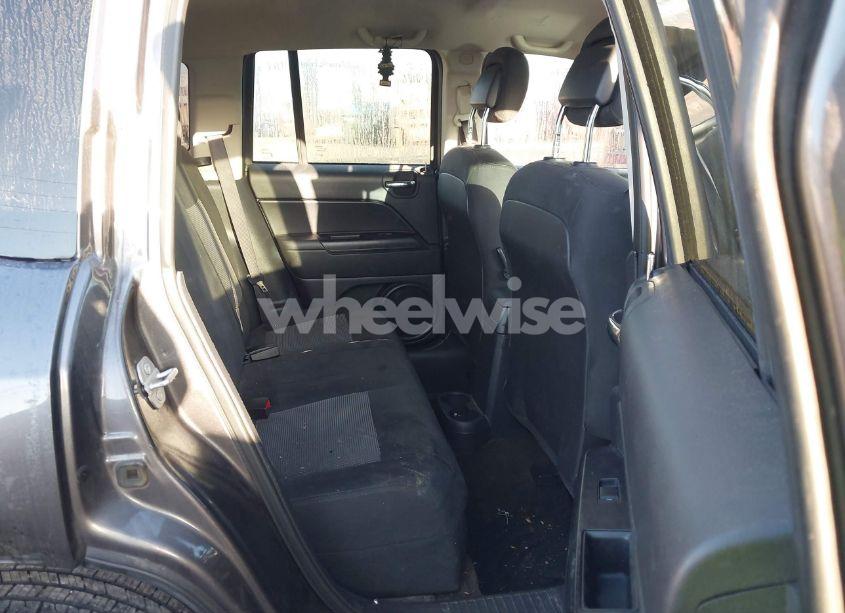 Photo 8 of 2016 Jeep Compass SPORT (VIN 1C4NJCBA0GD620392)