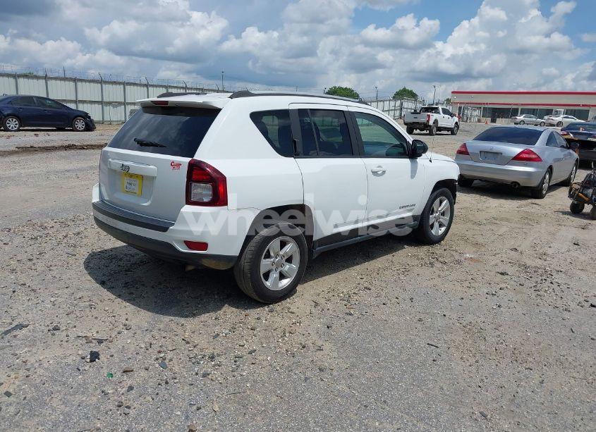 Photo 4 of 2016 Jeep Compass SPORT (VIN 1C4NJCBA0GD742797)