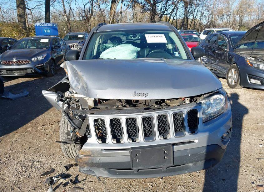 Photo 12 of 2017 Jeep Compass SPORT SE FWD (VIN 1C4NJCBA0HD141262)