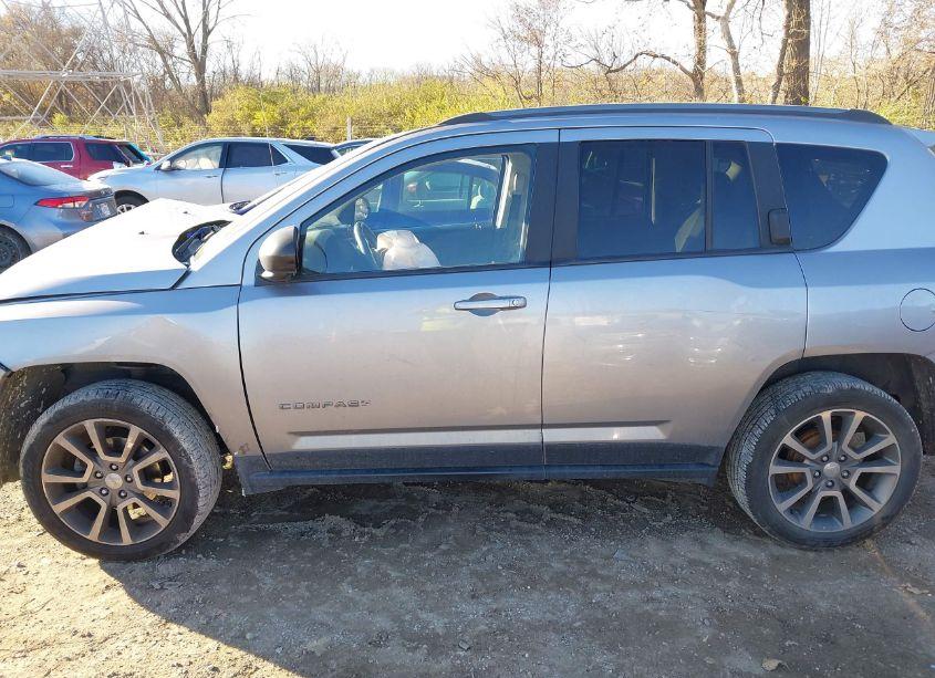 Photo 14 of 2017 Jeep Compass SPORT SE FWD (VIN 1C4NJCBA0HD141262)