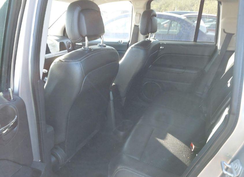 Photo 8 of 2017 Jeep Compass SPORT SE FWD (VIN 1C4NJCBA0HD141262)