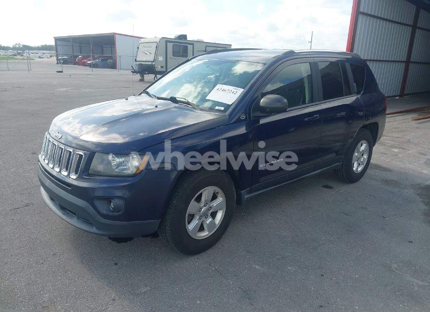 Photo 2 of 2014 Jeep Compass SPORT (VIN 1C4NJCBA1ED725648)